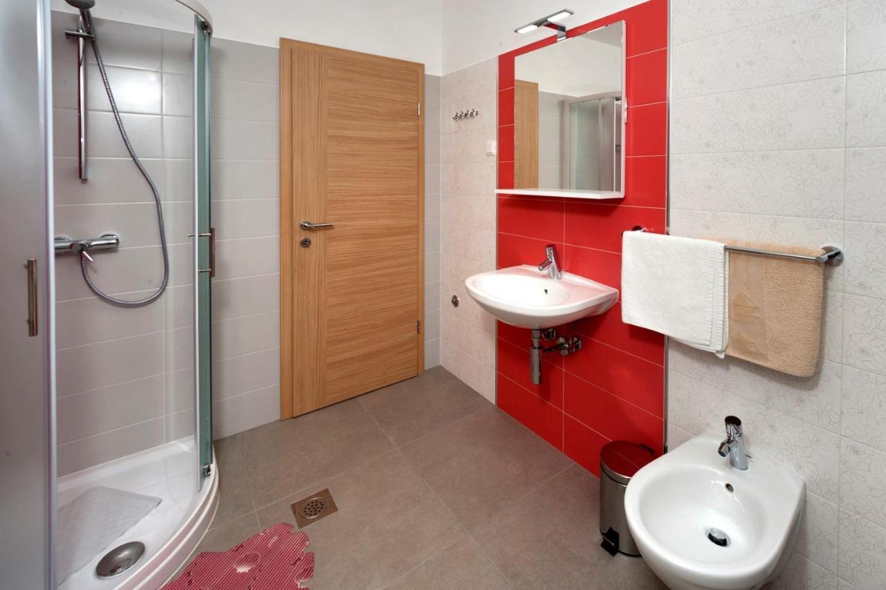 Apartments Beakovic Poreč Eksteriør bilde
